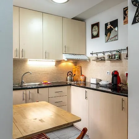 Great 35 Sq M Studio On 1St Floor In Bohemian Psyri In Athens' Historic Center-In Vivo Apartments מראה חיצוני תמונה