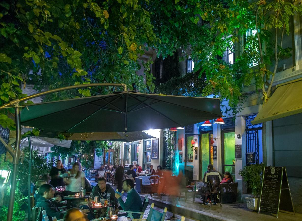 Great 35 Sq M On 1st Floor In Bohemian Psyri In Athens' Historic Center-in Vivo *
